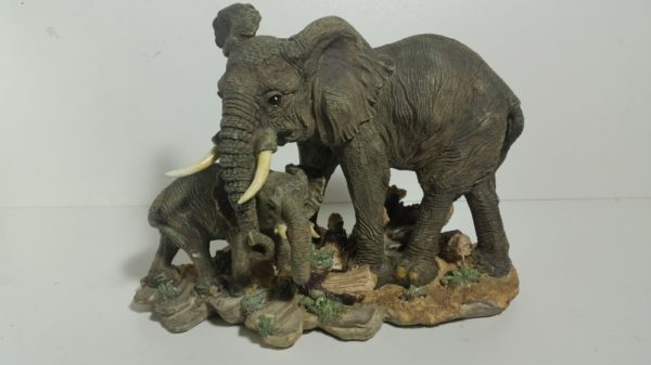 Elefante con cría