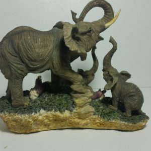 Figura elefante con crías