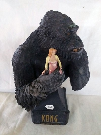 Figura de King Kong y Ann Darrow