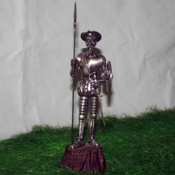 Figura de plomo de Don Quijote