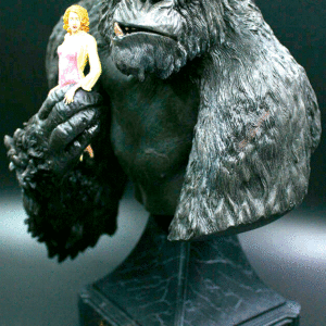 Figura de King Kong y Ann Darrow